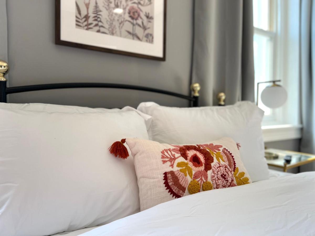 Alina & Fanny - Philadelphia S Broad St Apartment Bagian luar foto